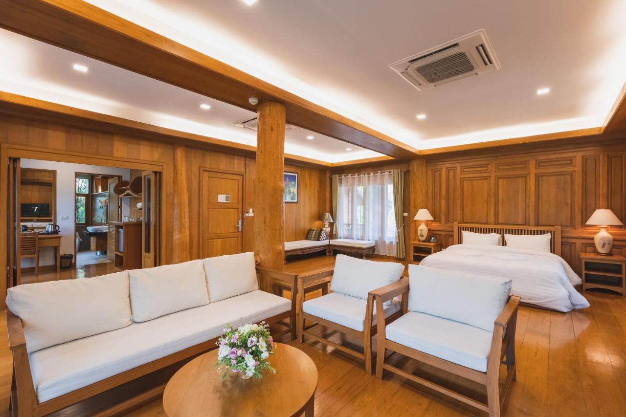Vanasin Residence Tak Exterior foto